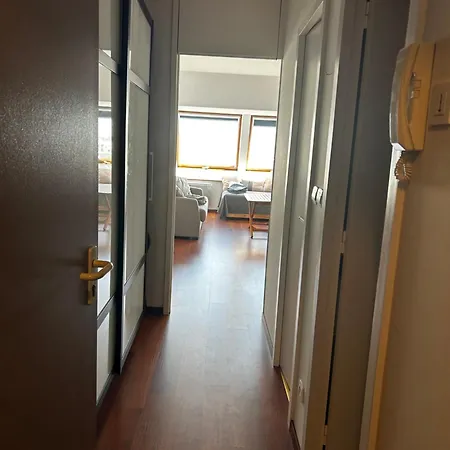 Acces Avec Vue Lägenhet