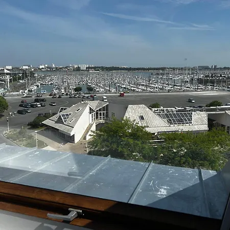 Acces Avec Vue 公寓